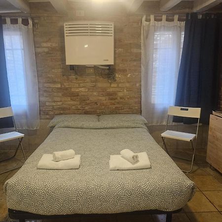 Lovely Apartment 207042-Loc-03236 البندقية المظهر الخارجي الصورة